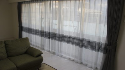 吹田市のマンションにはFEDEの新作レースカーテンを軸にナチュラルモダンなインテリアに！