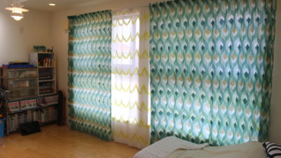 長岡京市、お部屋のカーテンの模様替えにフランス製カーテンのコンビネーション！