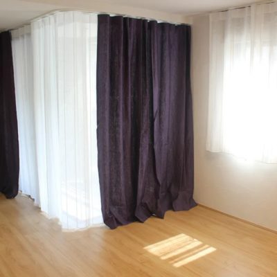 京都市左京区のマンションには上質な麻リネンカーテンでナチュラルな雰囲気に！