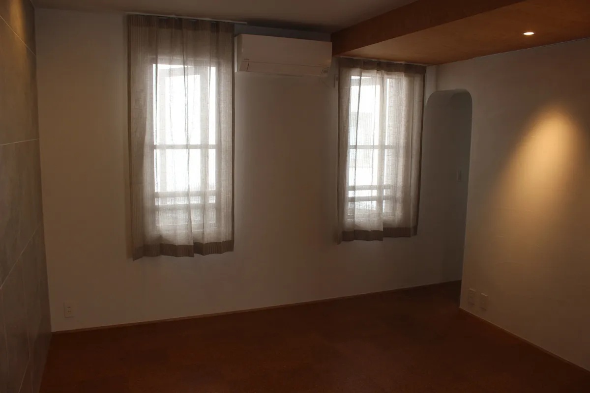 リネン　オーダーカーテン　京都　左京区